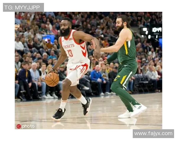 火箭与爵士季后赛首战精彩回顾与赛后分析