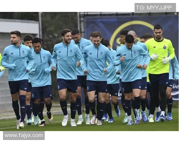 08-09赛季欧冠曼联对波尔图精彩回放与赛后分析